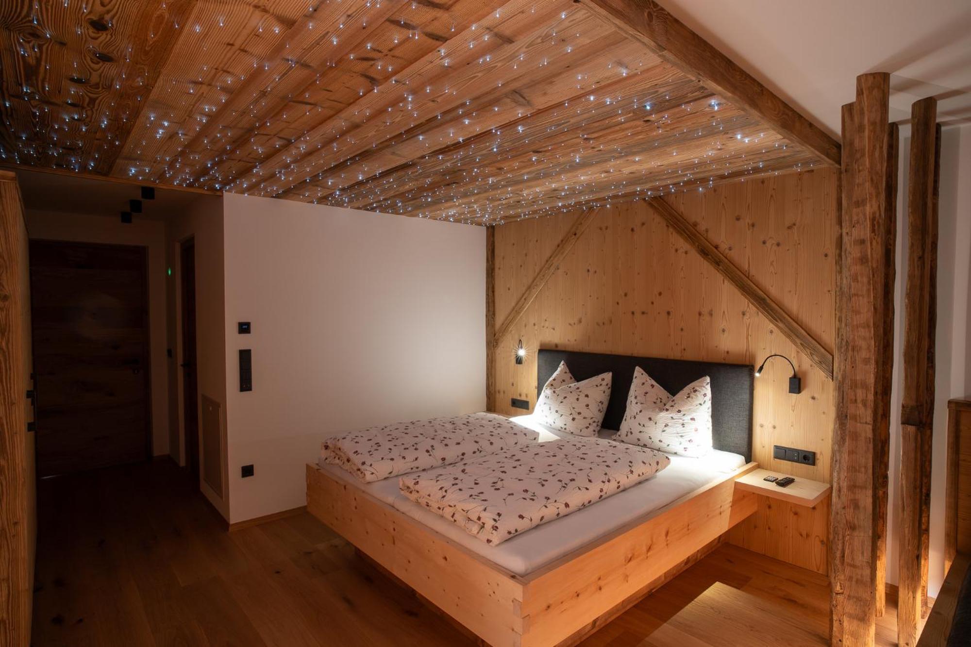 Hotel Lanzenschuster San Genesio Atesino Zewnętrze zdjęcie