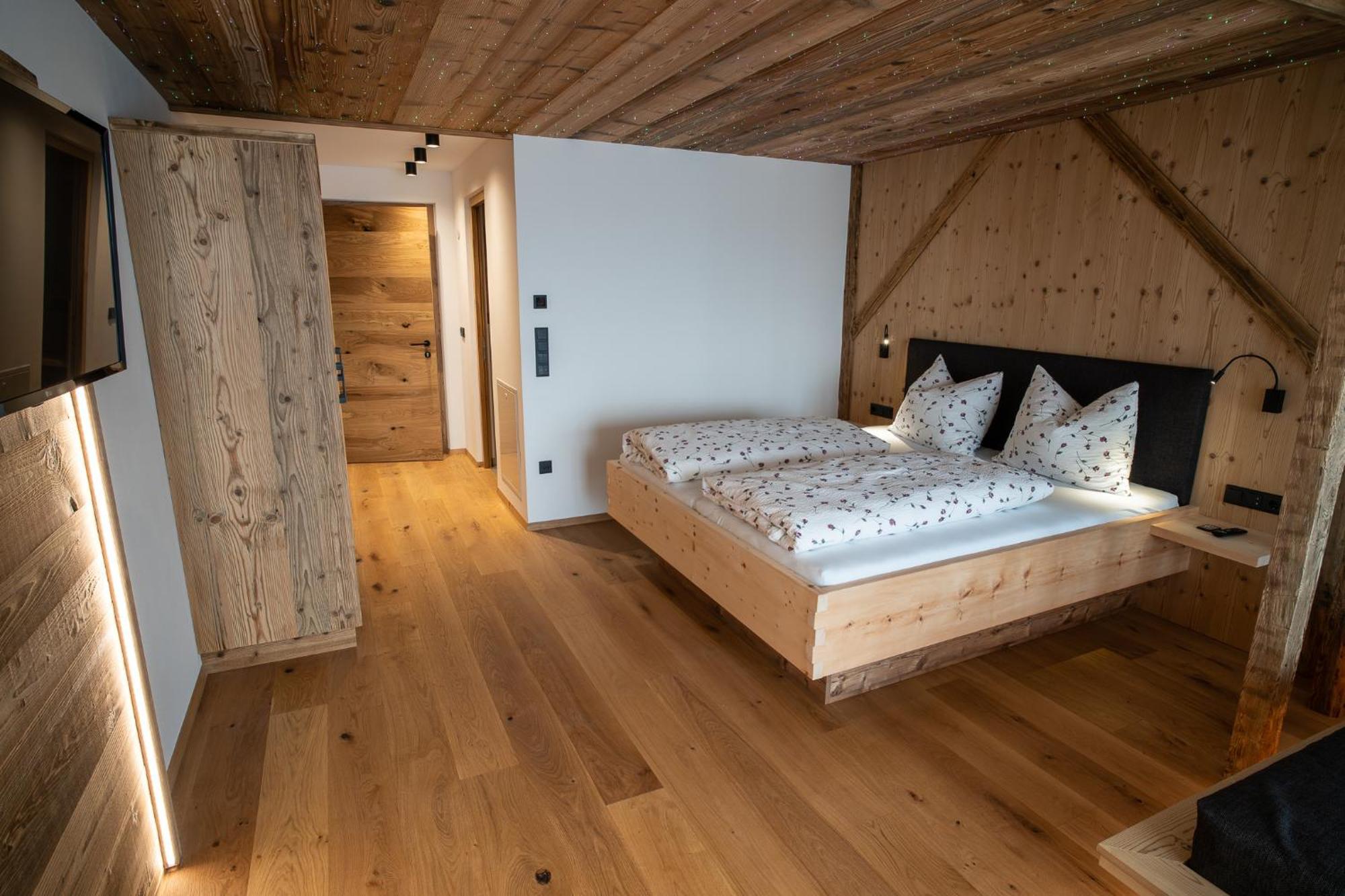 Hotel Lanzenschuster San Genesio Atesino Zewnętrze zdjęcie