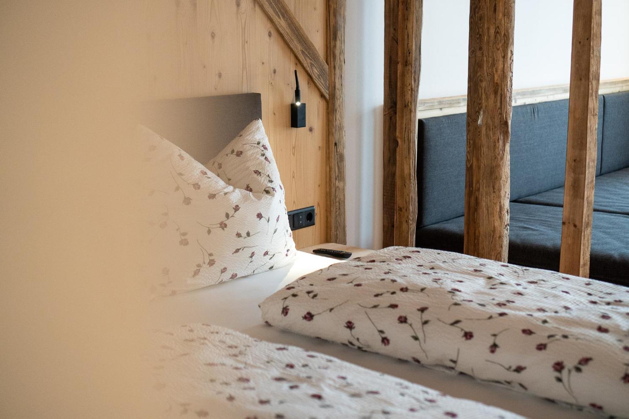 Hotel Lanzenschuster San Genesio Atesino Zewnętrze zdjęcie
