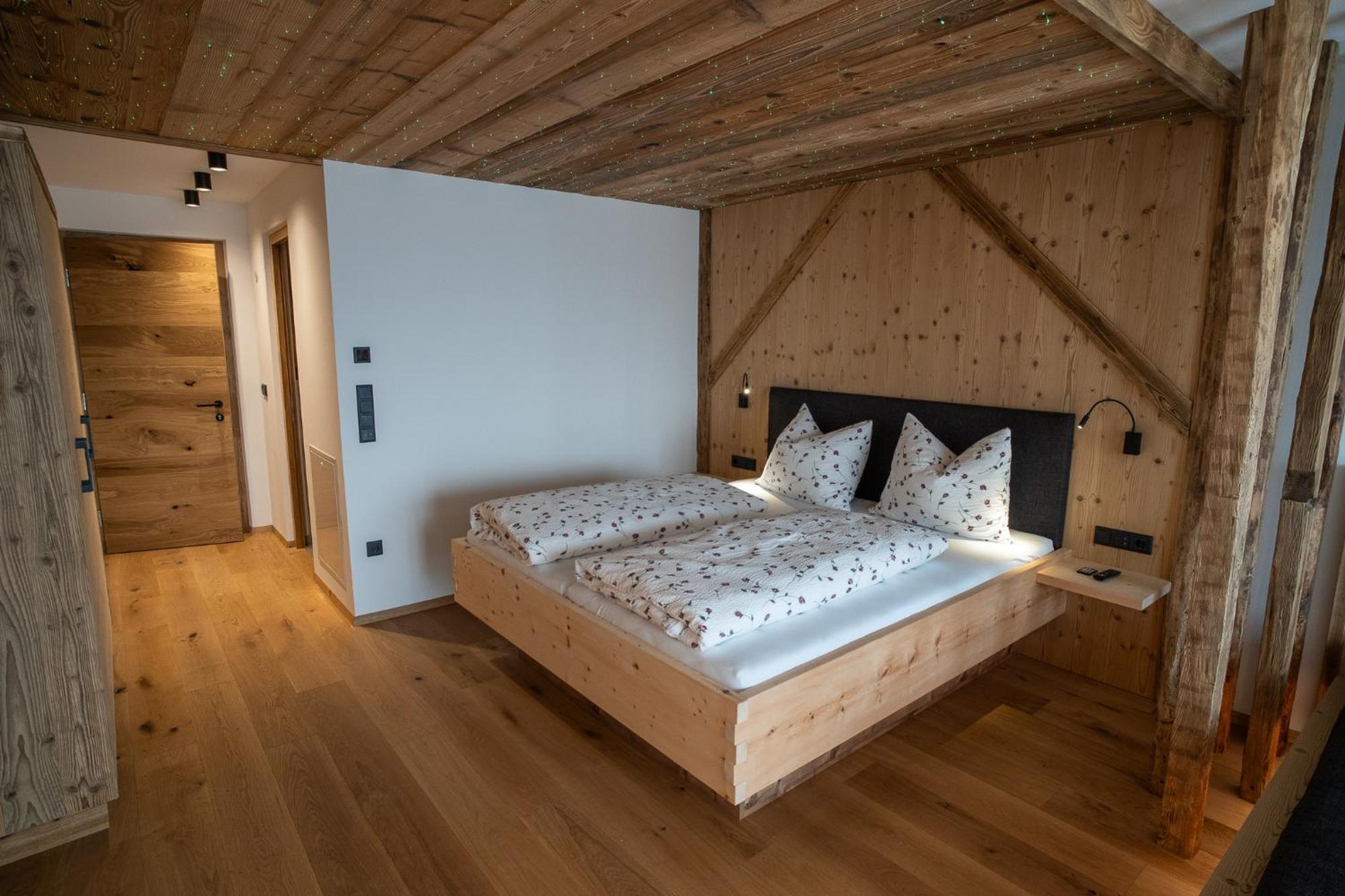 Hotel Lanzenschuster San Genesio Atesino Zewnętrze zdjęcie