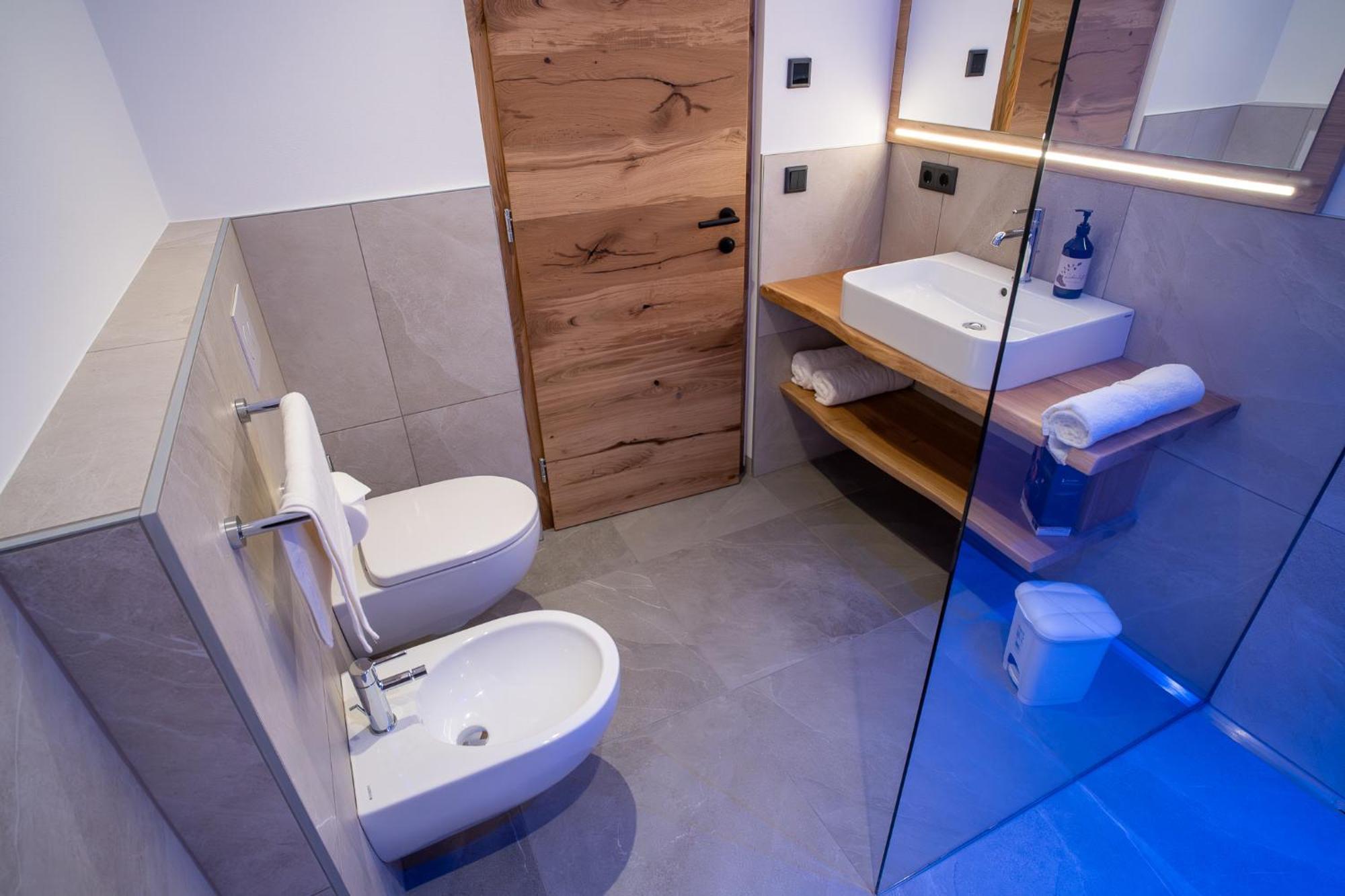 Hotel Lanzenschuster San Genesio Atesino Zewnętrze zdjęcie