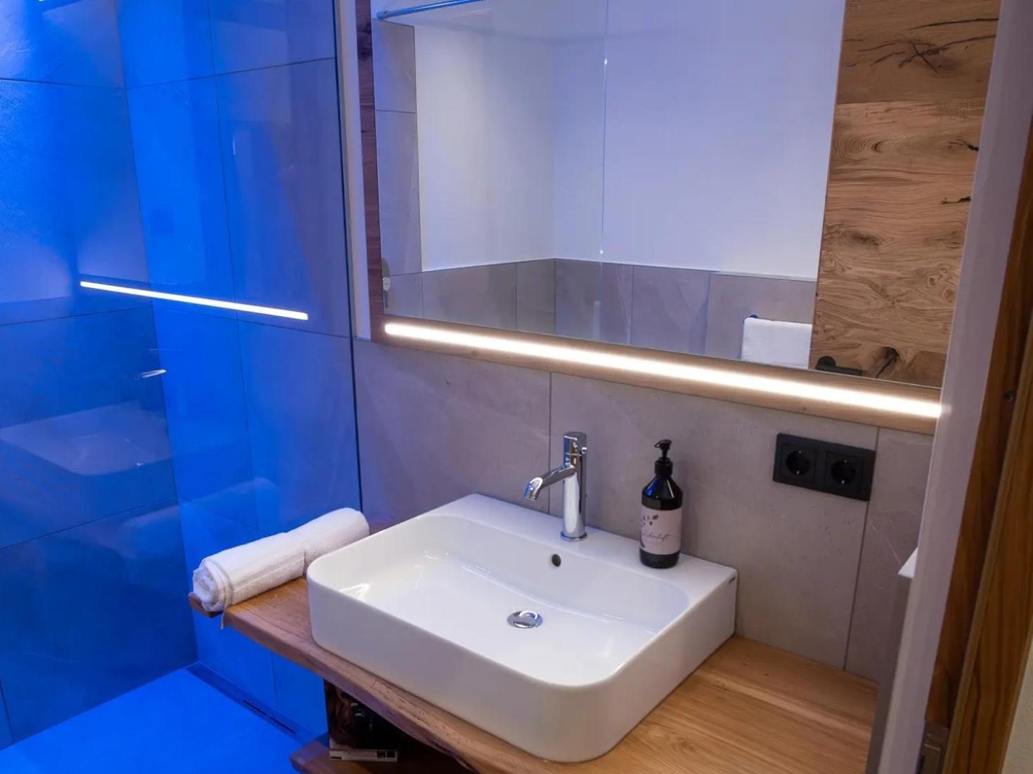 Hotel Lanzenschuster San Genesio Atesino Zewnętrze zdjęcie